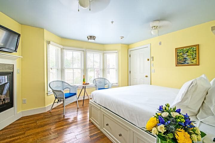 Admirals Landing Adults Only photo 5