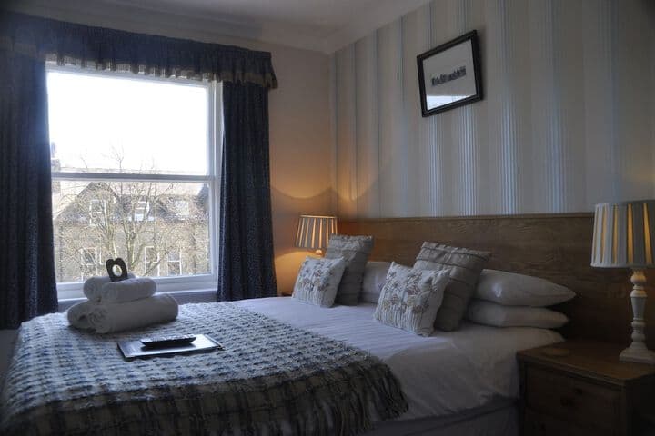 Arden House photo 2