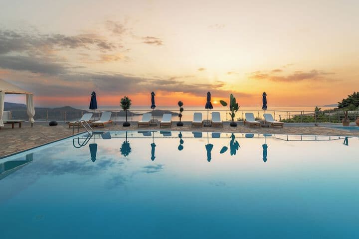 Adrakos Apartments Adults Only photo 5