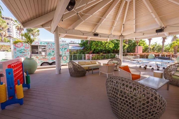 Beach House Suites by the Don CeSar photo 4