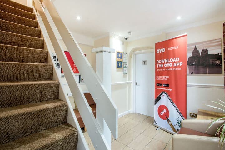 Flexistay Ambers Gatwick Aparthotel photo 3