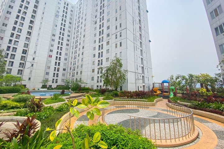 Best Deal&Spacious Studio at Bassura City Apartment photo 3