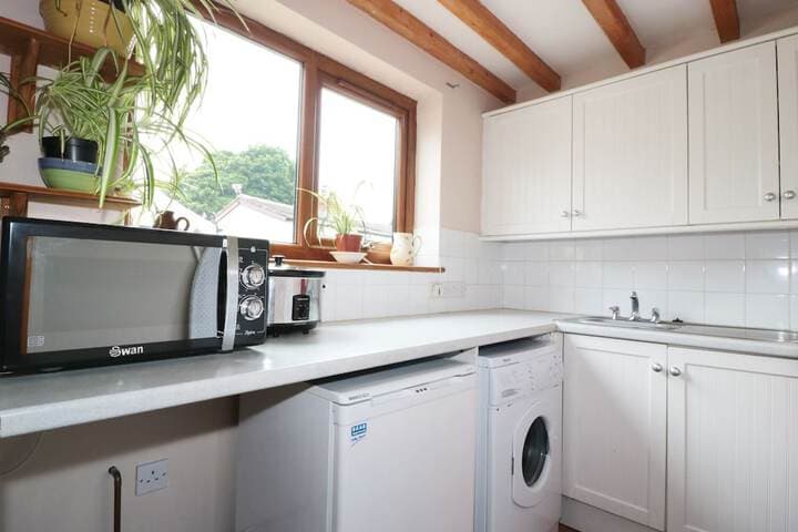 Lynton House photo 1