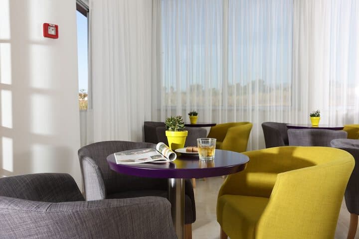 Artina Hotel photo 3