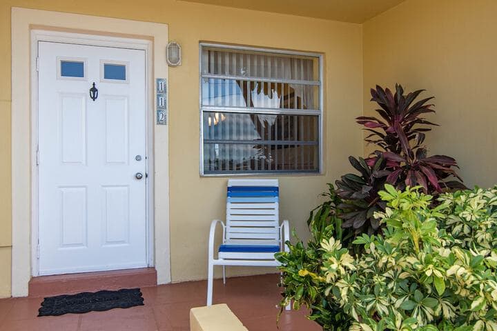 Palm Beach Waterfront Suites photo 2