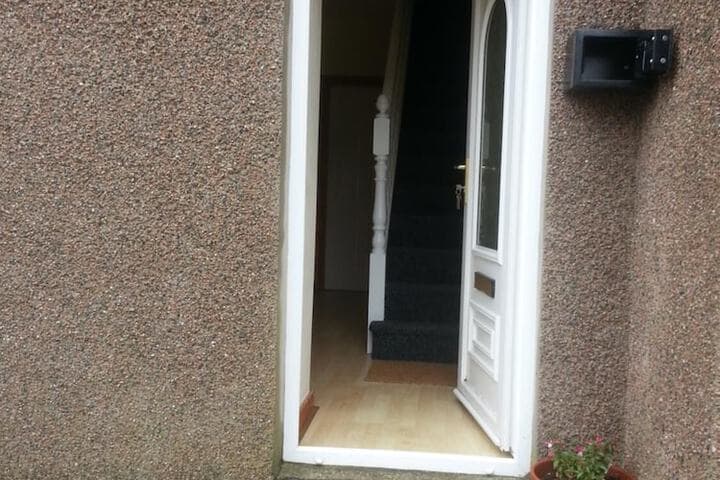 Burleigh House photo 2