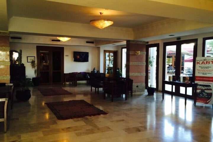 Flathotel photo 2