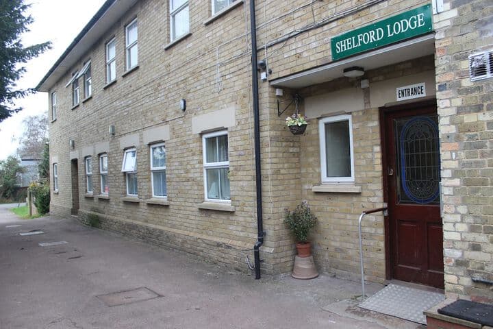 Shelford Lodge photo 3