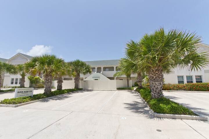 Rain Dancer by South Padre Condo Rentals photo 3