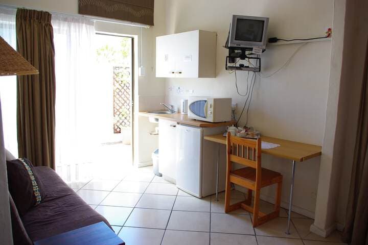 Aqua Marine Guest House photo 5